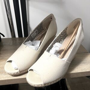 TOMS wedge shoes brand we